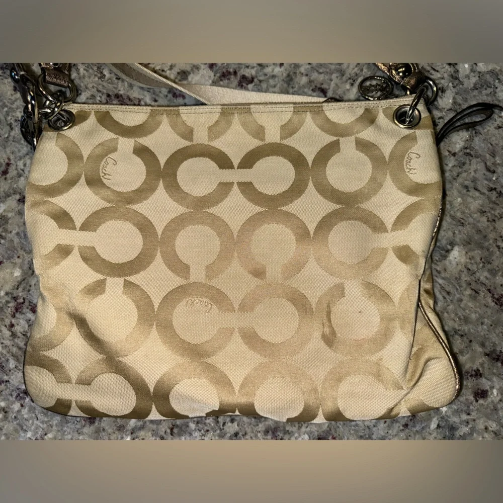 Coach Poppy Crossbody Purse - Picture 6 of 12